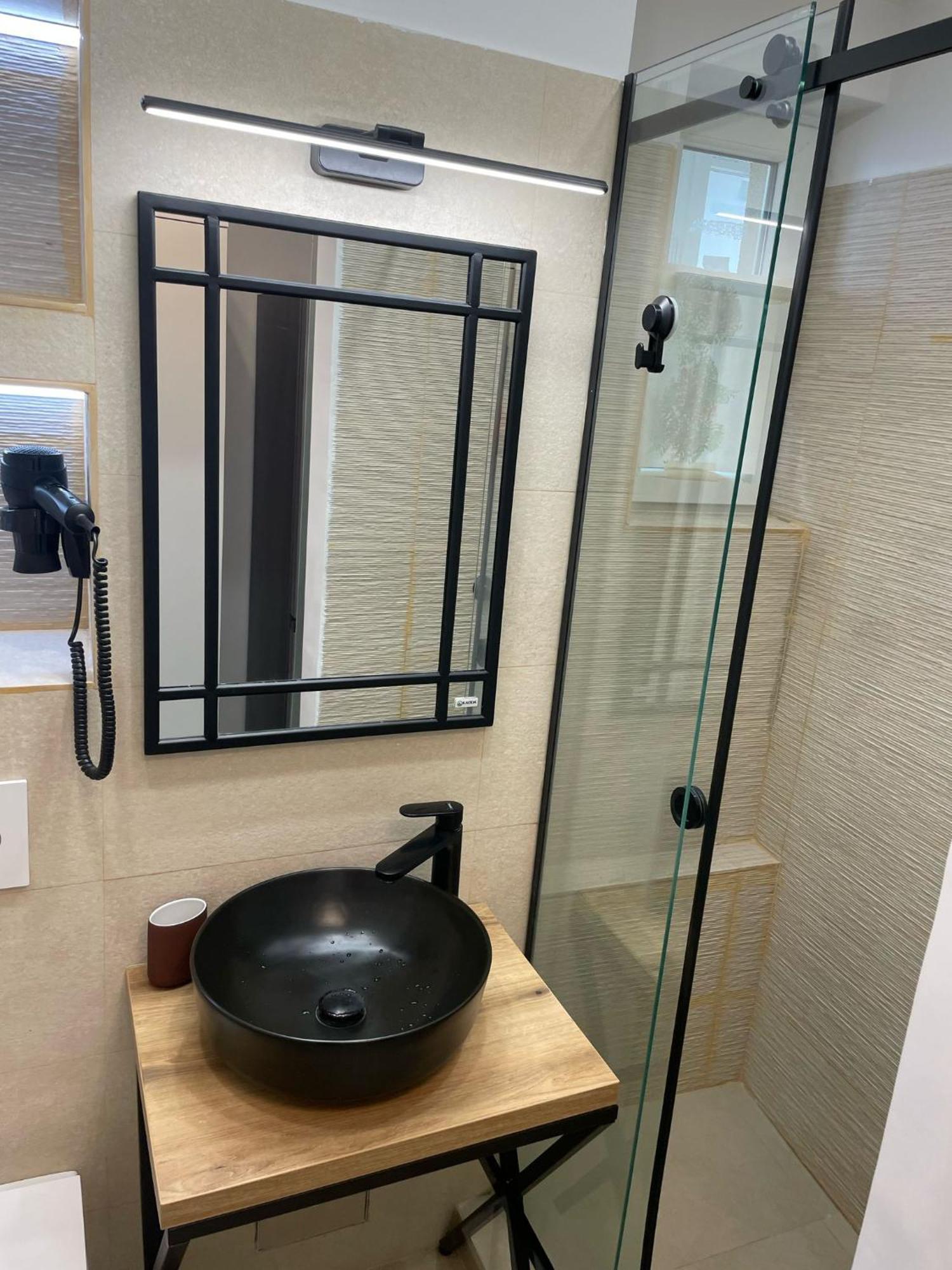 Apartament Fancy 1 Bdrm In Center Bucureşti
